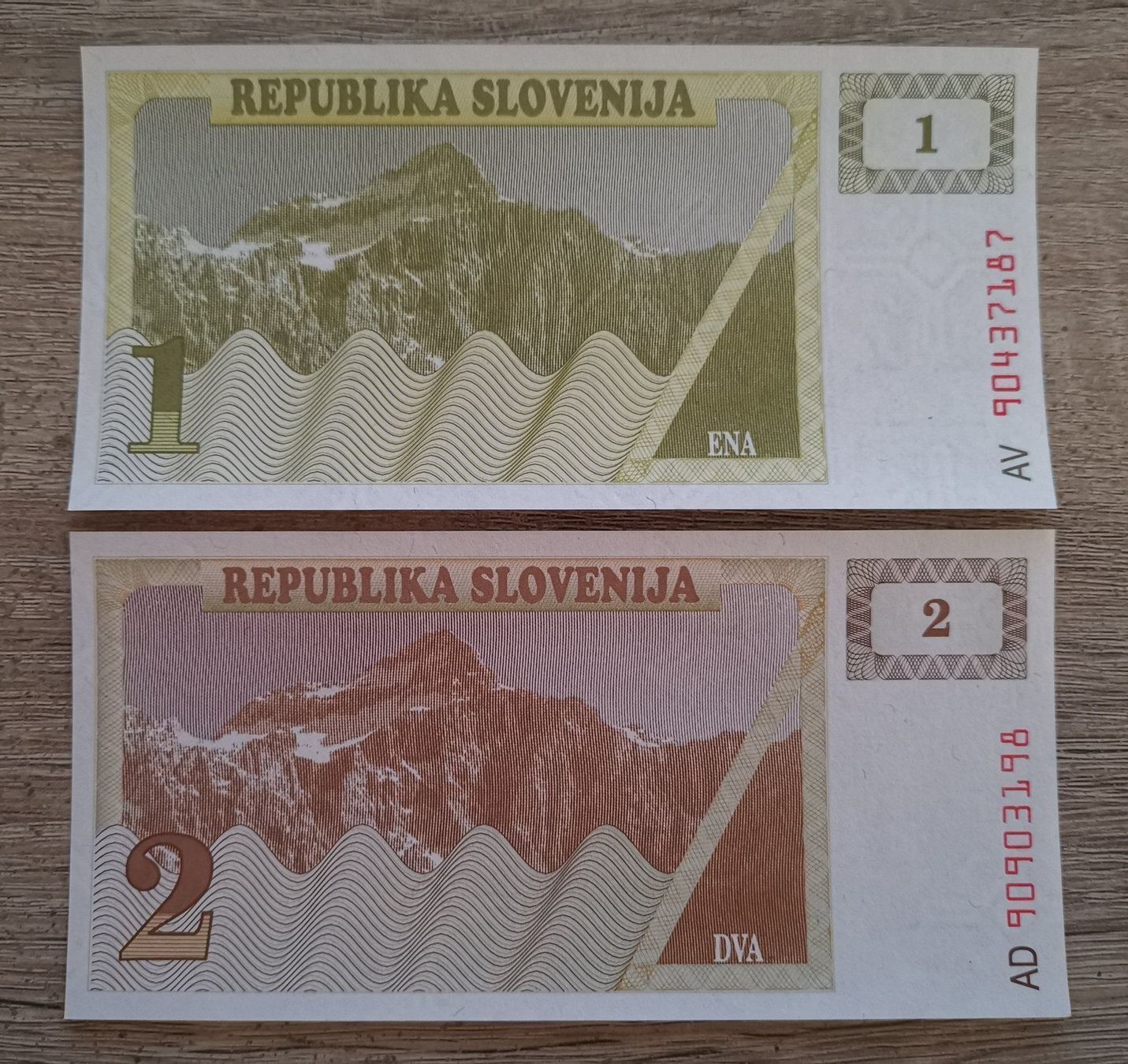 Banconote: SLOVENIA 1,2 TOLAR UNC – Nuovo (secondo la descrizione) da Cousset venduto da Patricio77