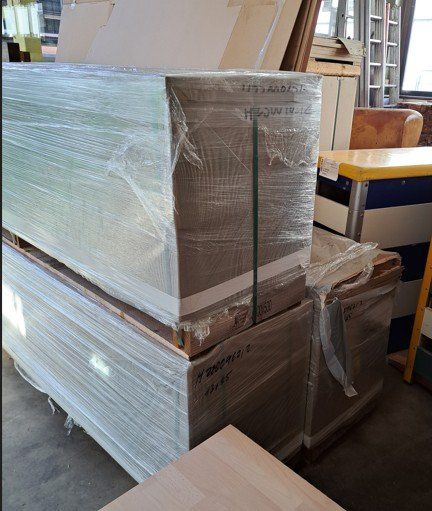 Articles en bois: Press-Schichtholz Buche 45mm / 3000x550mm – Neuf (Voir description) à Ebnat-Kappel par sportbuehne 1