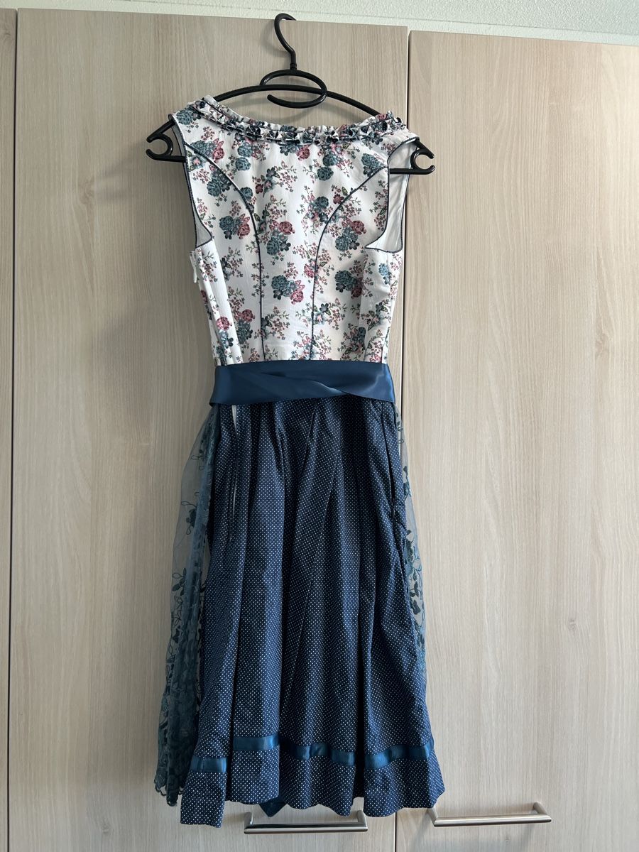 Vestiti: Dirndl MarJo Grösse 36 – Usato da Schübelbach venduto da 18sunshine 4