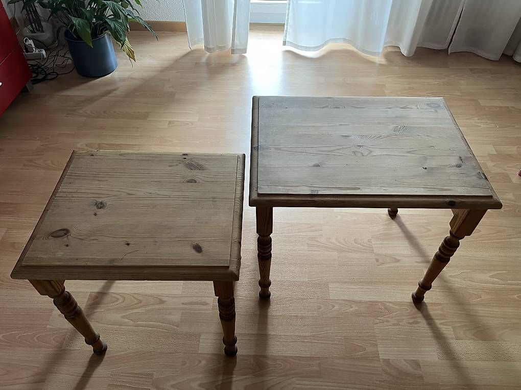 Tische: Holztische – Gebraucht aus Kreuzlingen von Taggeckos