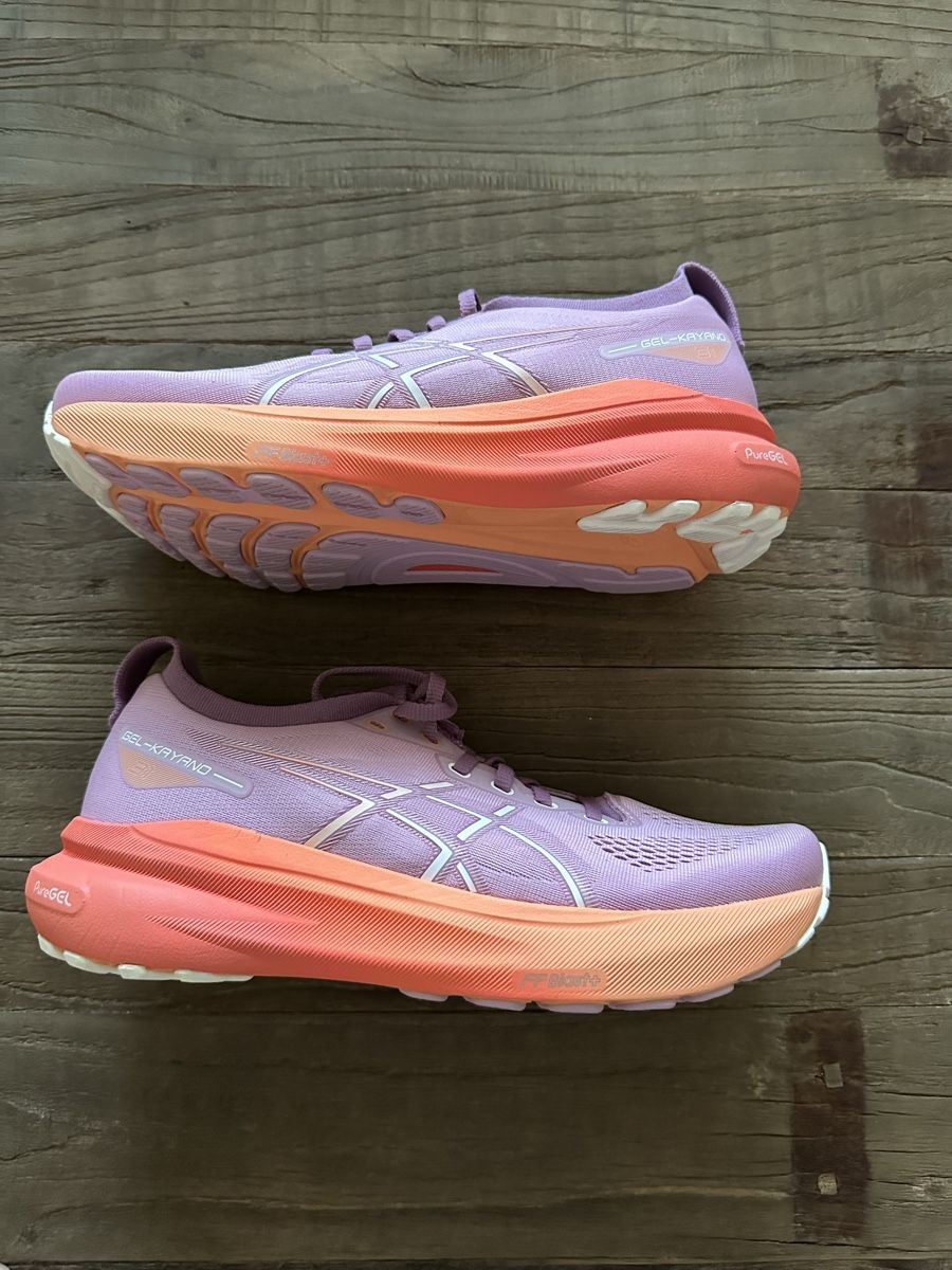 Asics Scarpe da donna: Asics Kayano Gel Laufschuh – Nuovo e nell'imballaggio originale da Rüti ZH venduto da Zsclion 1