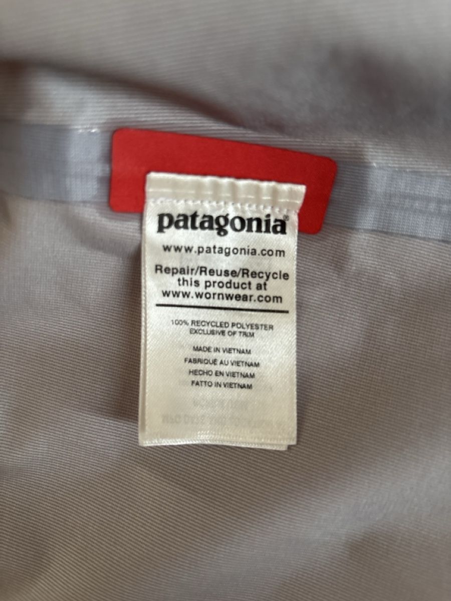 Patagonia Vestes: Hardshell Jacke Patagonia – D'occasion à Weisslingen par Honey_33 2