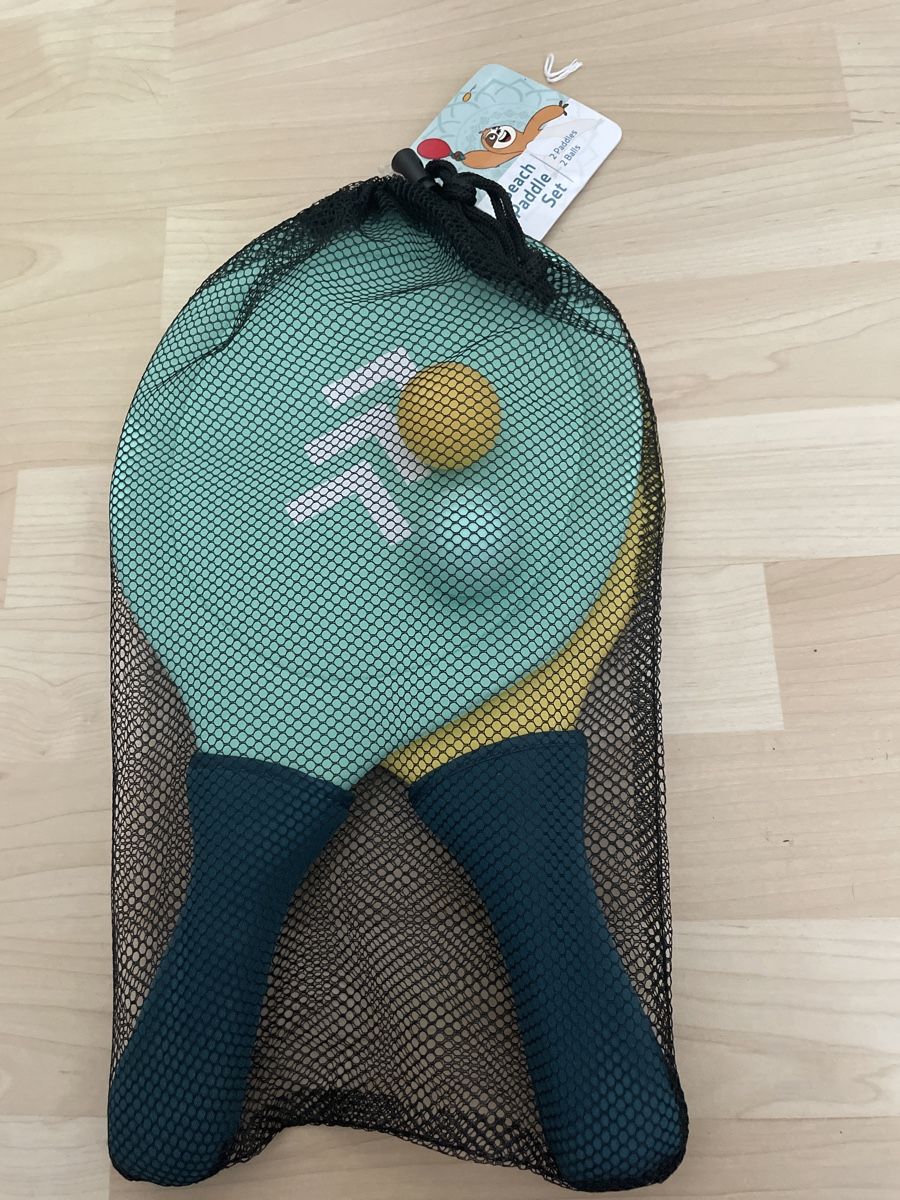 Giochi: Beach Paddle Set 2 Paddles 2 Balls – Nuovo e nell'imballaggio originale da Illnau venduto da cla_jqf8