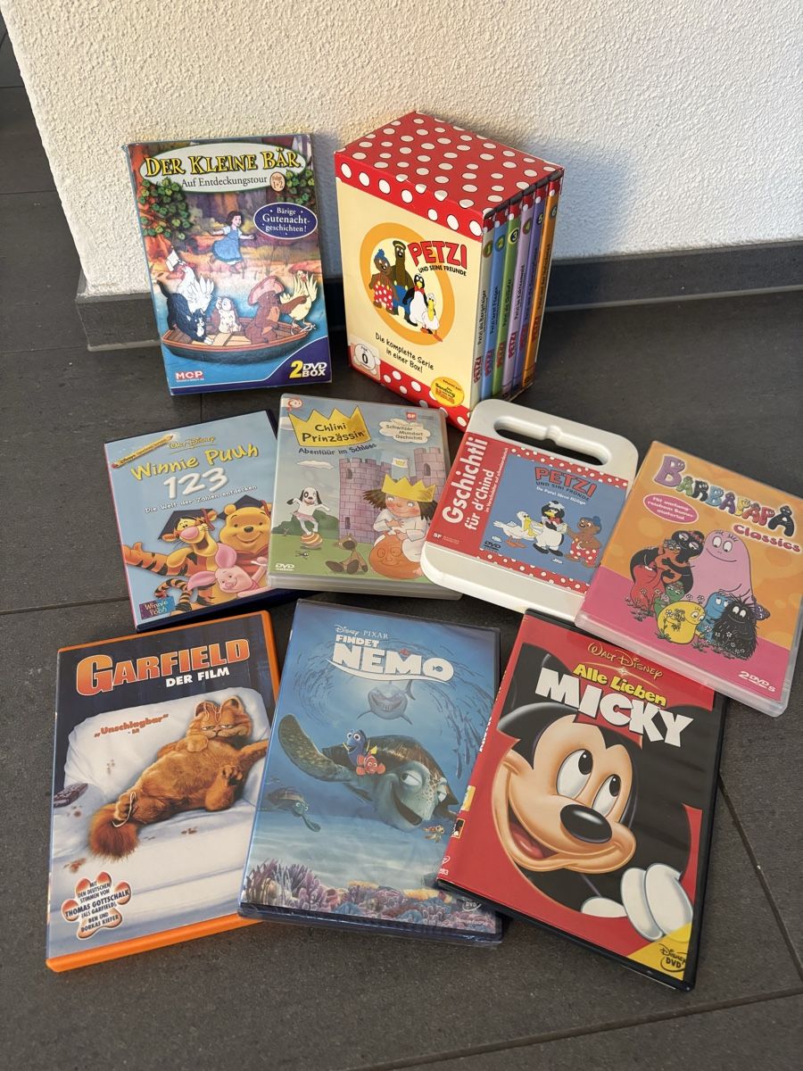 Tutti i DVDs: DVD Sammlung Petzi – Usato da Hünenberg venduto da Trade18