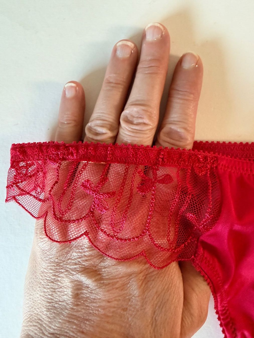 Beldona Sonstige Unterwäsche: BELDONA, String MIREIA,  Grösse XS, Farbe Rot – Neu und originalverpackt aus Rudolfstetten von gst_g7xl 1