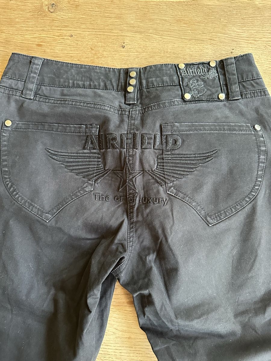 Airfield Pantalons: Airfield 3/4 Hose schwarz – D'occasion à Reutlingen par Baccardi_girl 1