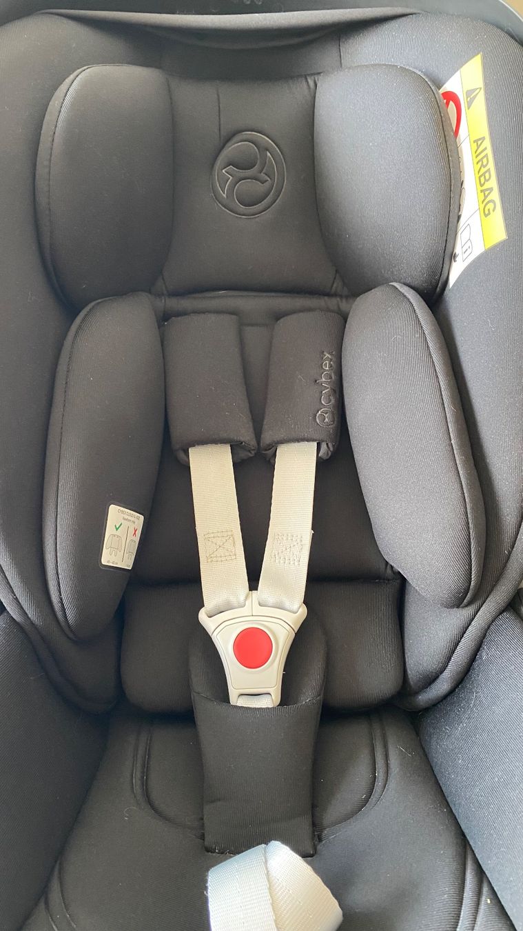 Cybex Sièges auto: Babyschale CYBEX Cloud G i-size – D'occasion à Freienbach par JuH94 3