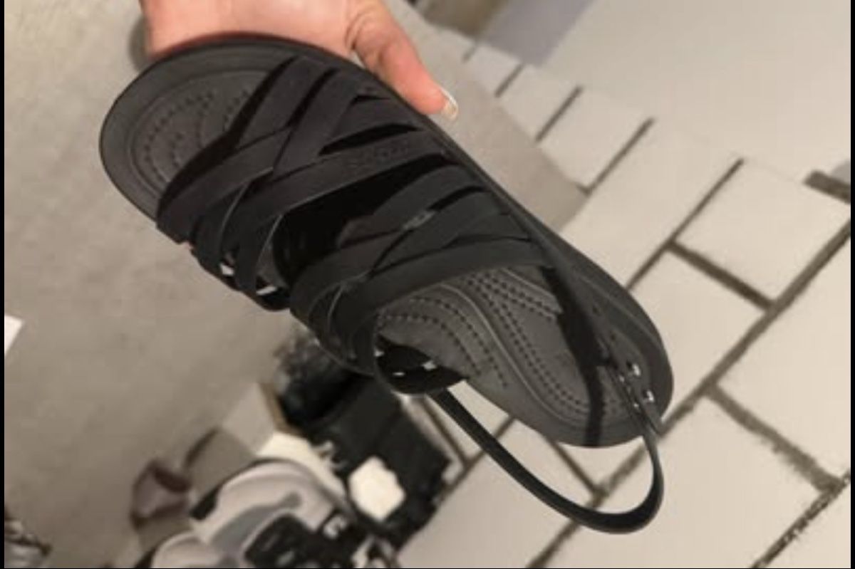 Crocs Scarpe da donna: 🌸 Crocs  – Usato da Herbligen venduto da T-esthetic 2