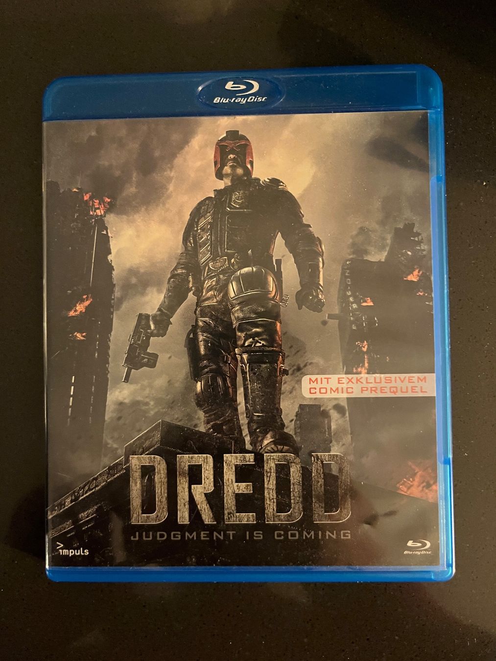Tutti i DVDs: Dredd Blu-ray – Nuovo (secondo la descrizione) da Sierre venduto da black.box