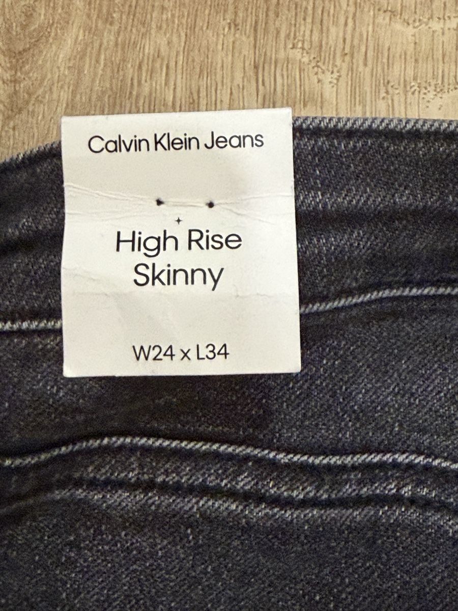 Calvin Klein Jeans: Calvin Klein Jeans - Neu! – Nuovo e nell'imballaggio originale da Aarau venduto da AK_2lqy 3