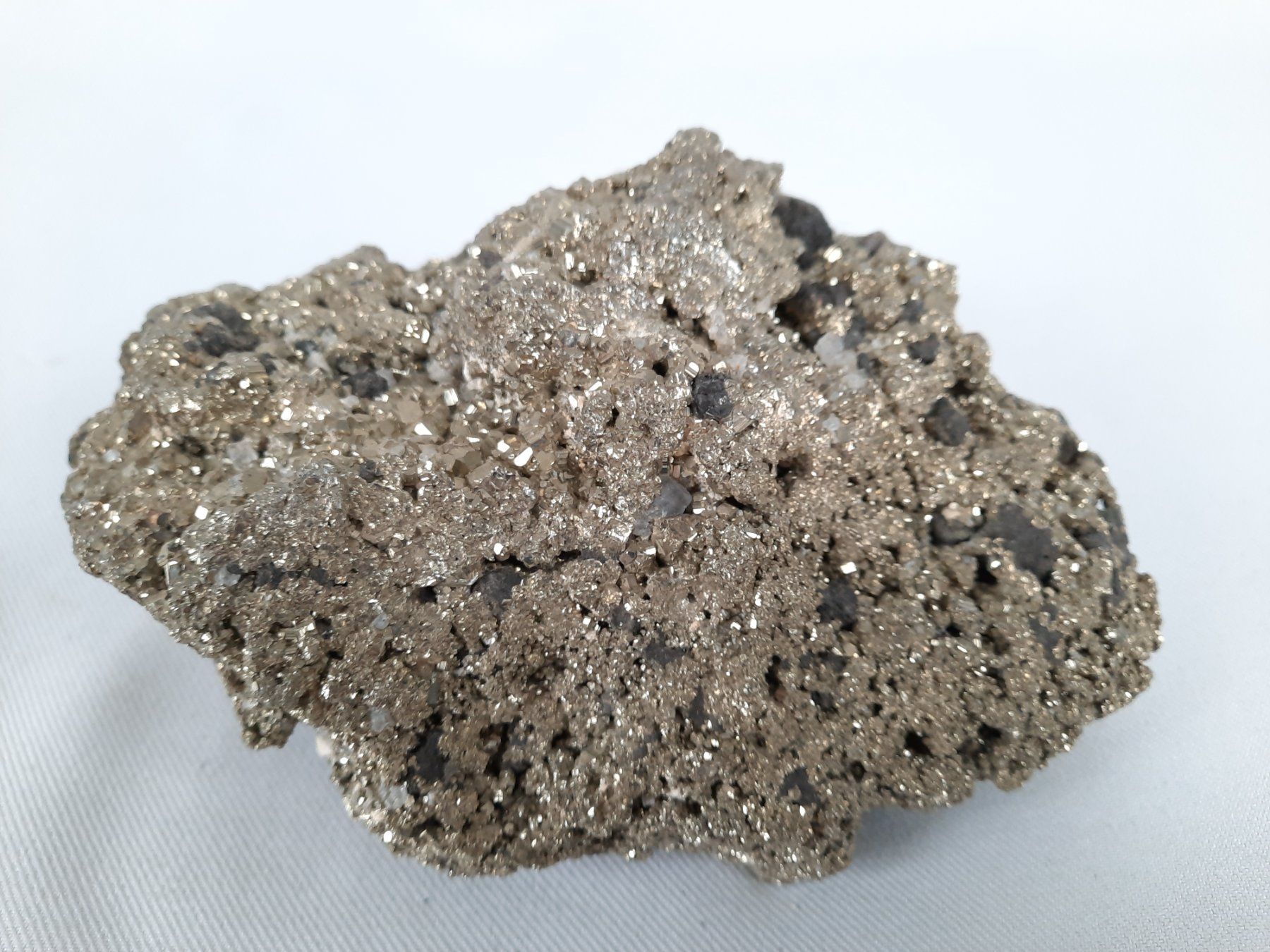 Mineralien & Heilsteine: Grosser Pyrit Stein – Gebraucht aus Beinwil am See von Restwert_Beinwil 1