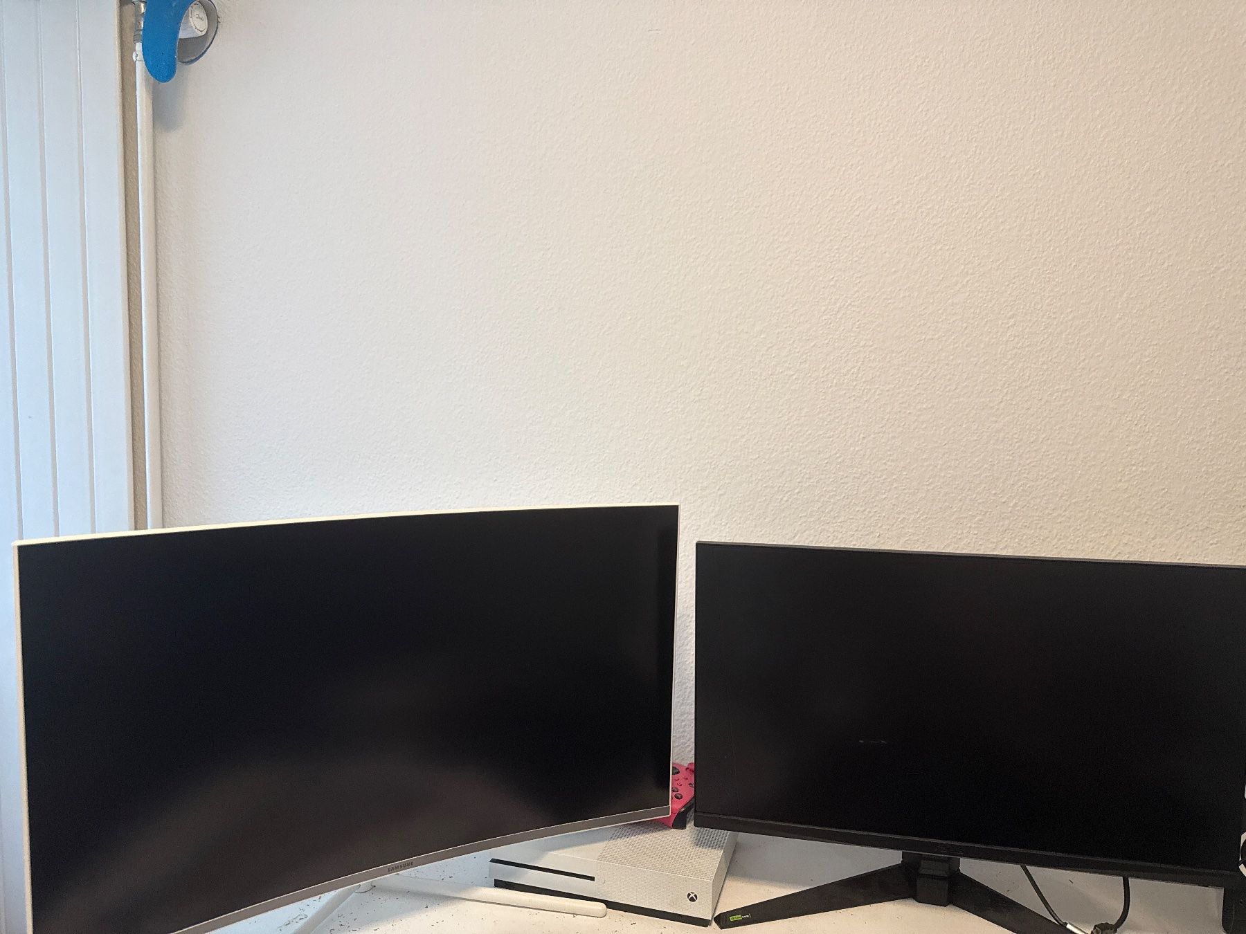 Amd PC: Setup entier RTX 4070 même pas 700H dessus – Usato da Biel/Bienne venduto da key_dcp6 7