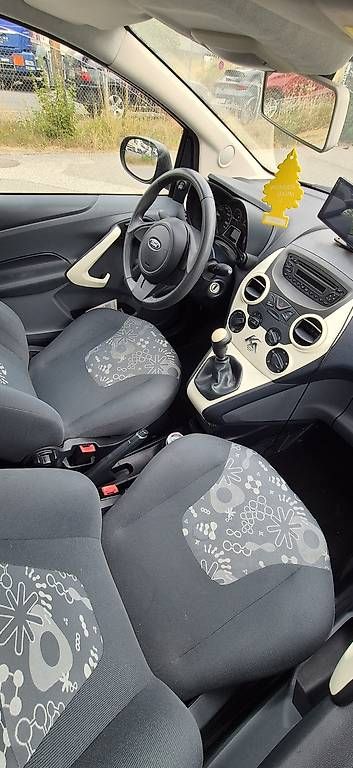 Autos: Ford KA 1.2i – D'occasion à Rolle par dio_2jxq 4