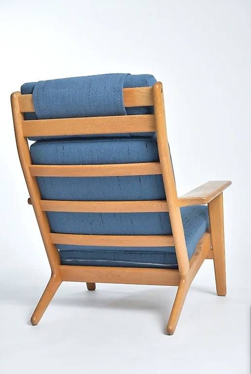 Poltrone: Hans J. Wegner Lounge Chair – Usato da Zürich venduto da IndividumCH 4