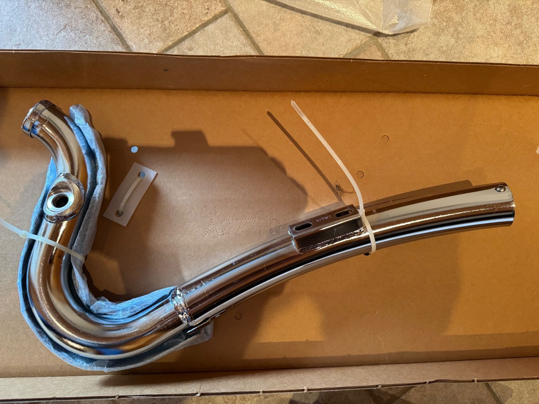 Harley-Davidson Auspuffanlagen: ECHAPPEMENT VANCE & HINES - BIG RADIUS - SOFTAIL 86/17 – Neu und originalverpackt aus Morrens VD von kawah2 4