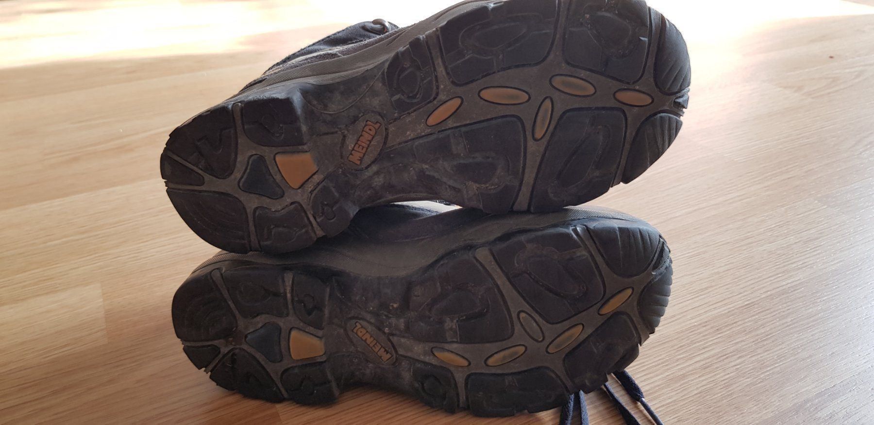Meindl Chaussures garçon: Wanderschuhe Meindl 33 – D'occasion à Maienfeld par Faentli1 1