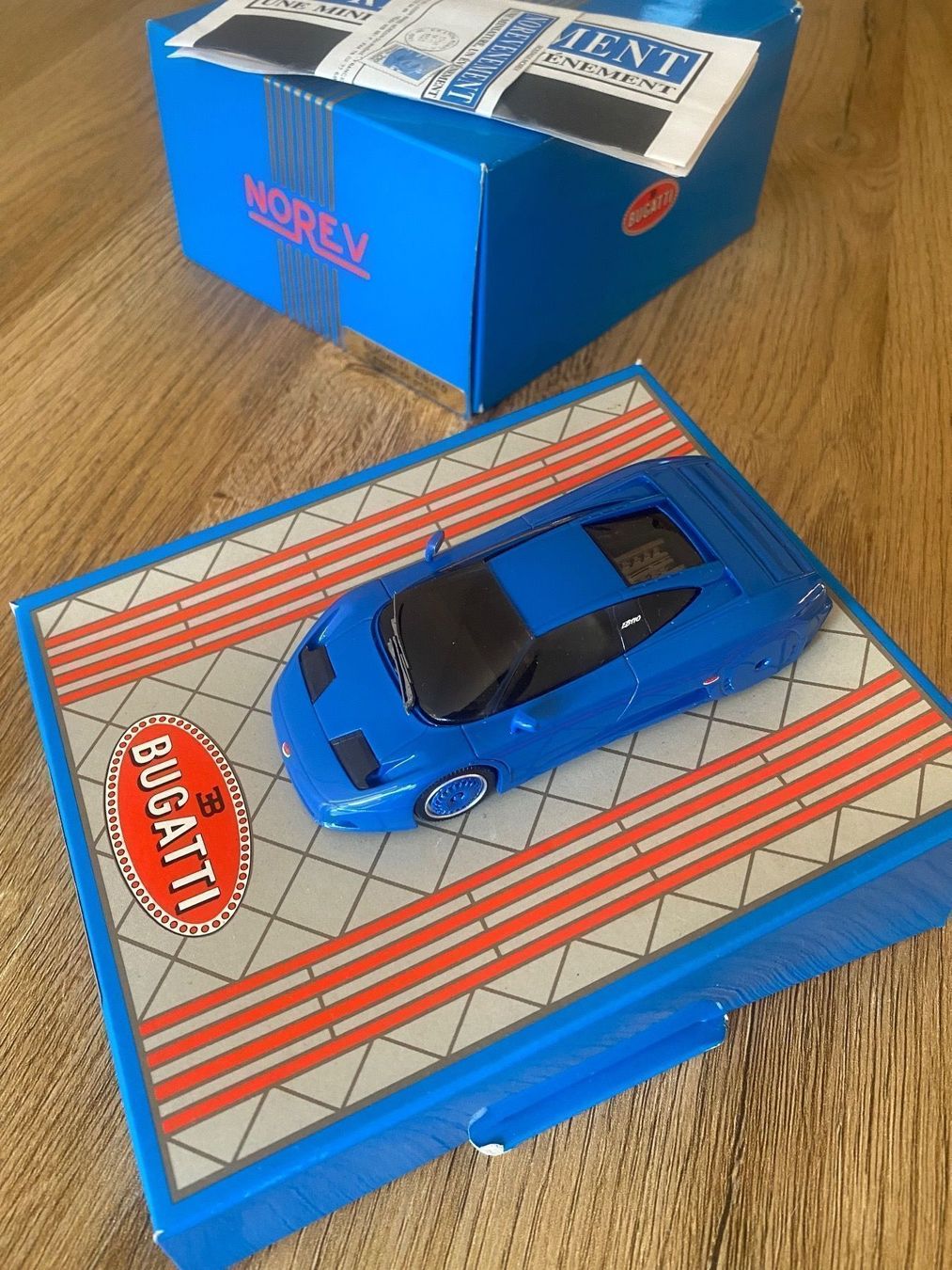 Bugatti Modellini d'auto: 1/43e Bugatti EB110 de 1991 – Nuovo (secondo la descrizione) da Châtelaine venduto da yves017 1