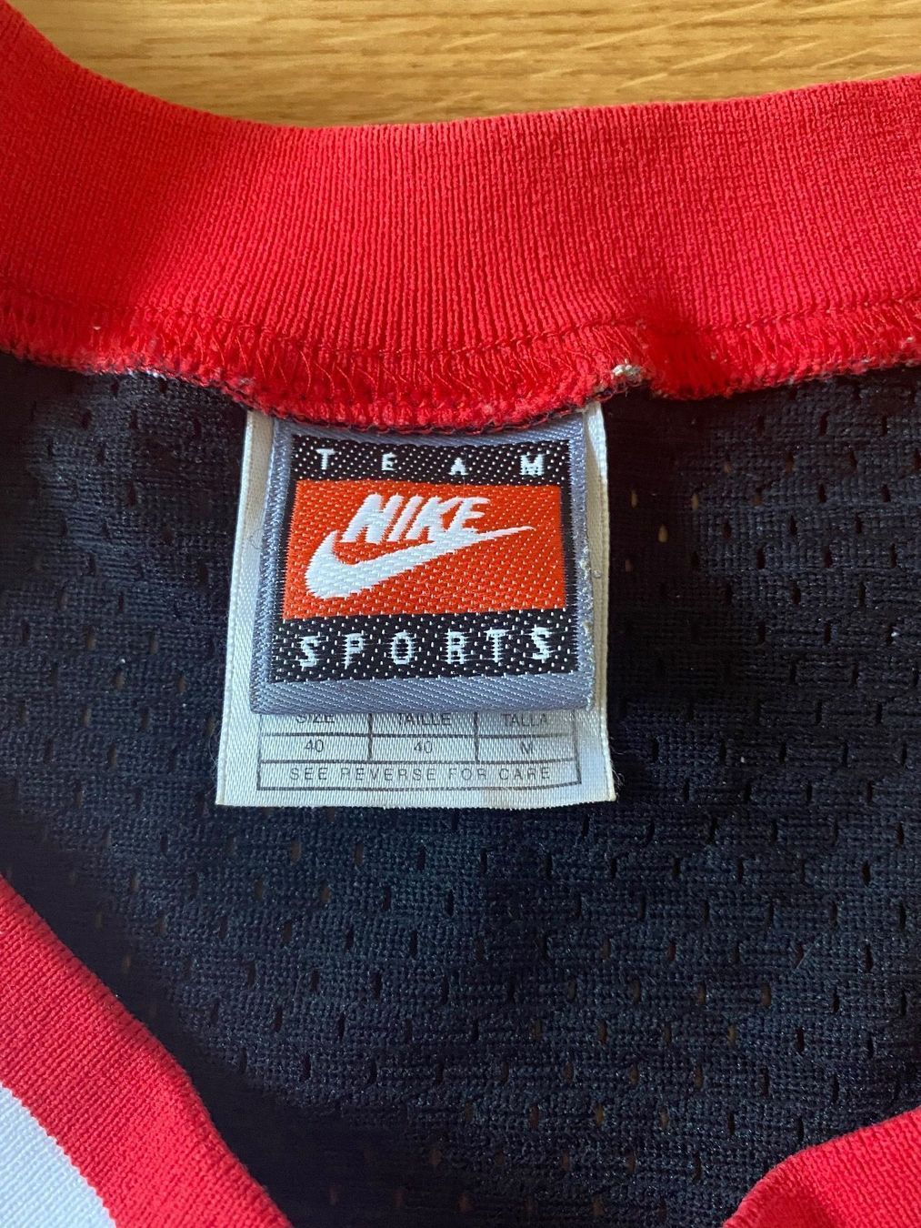 Nike Canottiere & Pantaloni: Trikot Cincinnati Bearcats #25 NCAA – Usato da Fällanden venduto da BasilFawlty 4