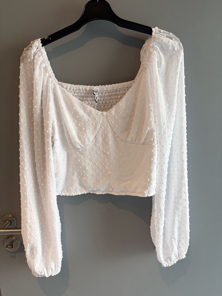 Tops: Haut blanc manches longues taille L – D'occasion à Champlan par Ger77