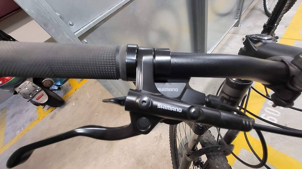 Velos: Mountainbike Schwarz Grösse L – Gebraucht aus Watt von Aussi03 3