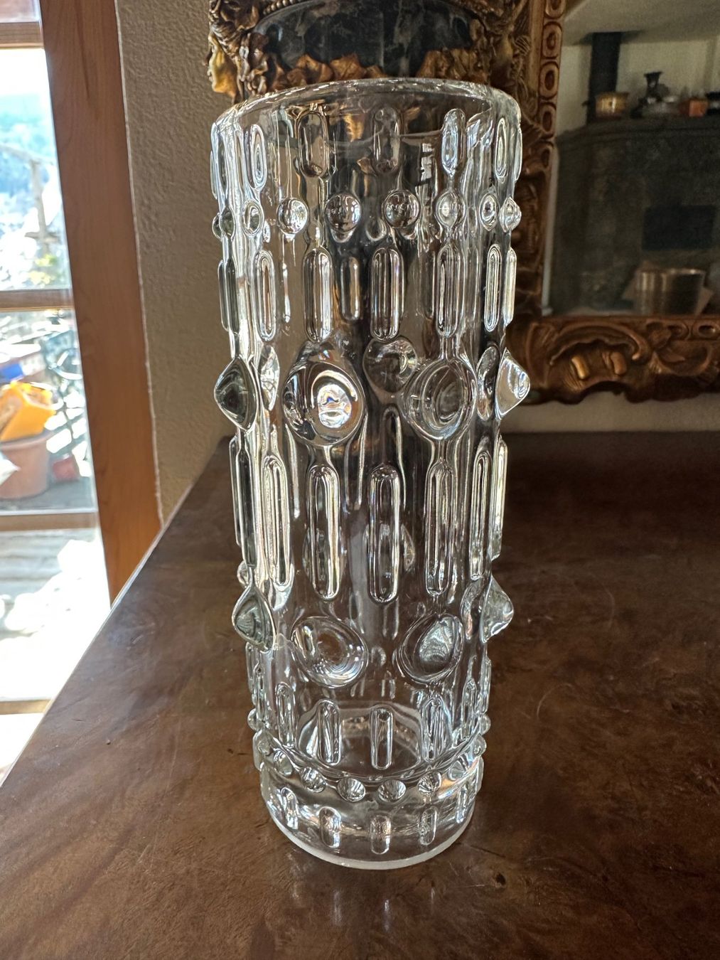 Vasi & Recipienti: Czech brutalist Glas vase...Frantisek Péceny c1970 – Usato da Saas im Prättigau venduto da Greenside