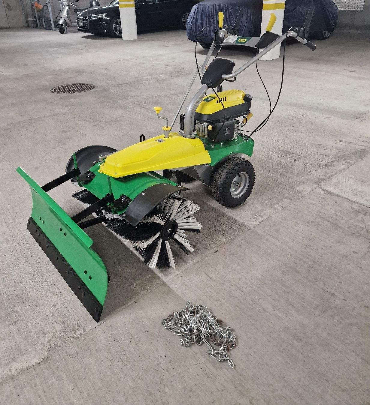 Toutes les machines: Kehrmaschine Okay – Neuf (Voir description) à Stadel par Truglo87