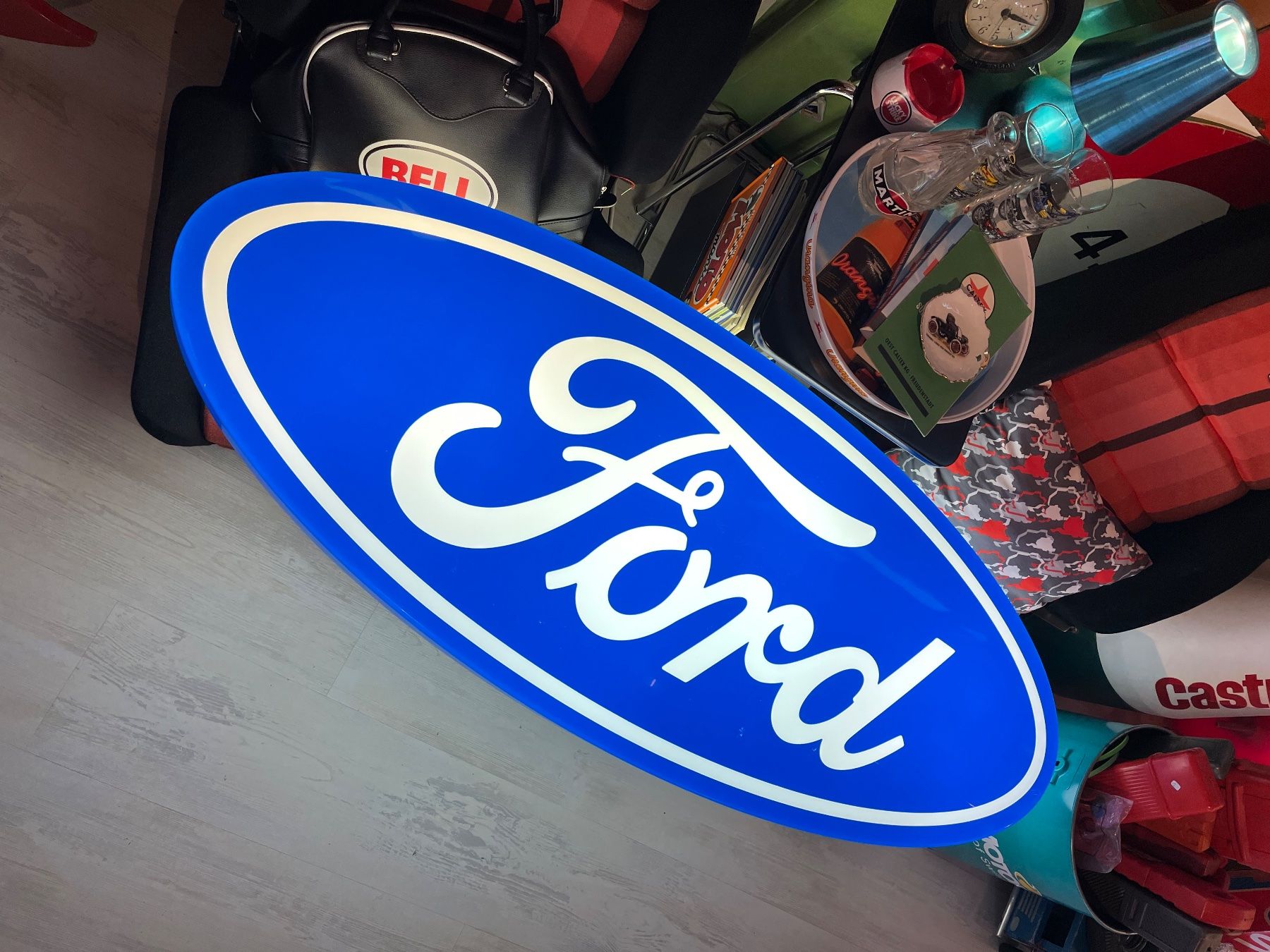 Ford Insegne: Ford - Leuchtreklame – Usato da Erlinsbach venduto da Stu-ff 4