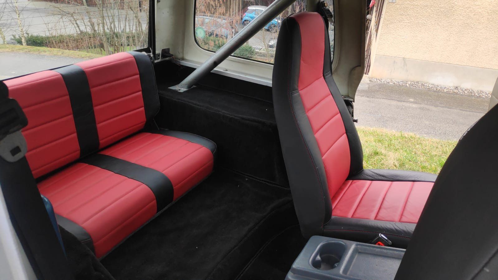 Jeep Automobili: Jeep Wrangler – Usato da Reinach AG venduto da GarageDenis 6