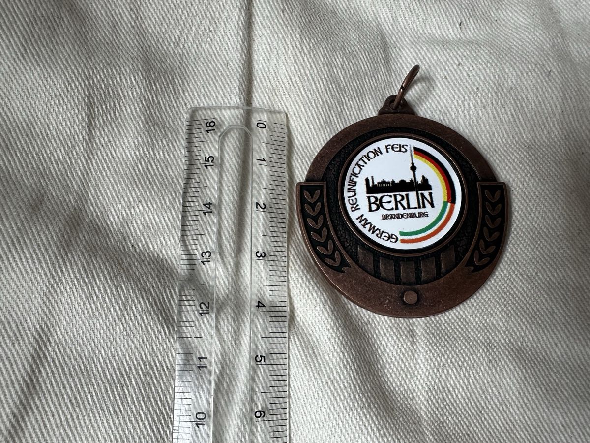 Médailles: 4 gleiche Medaillen – D'occasion à Basel par ari_f26x 2