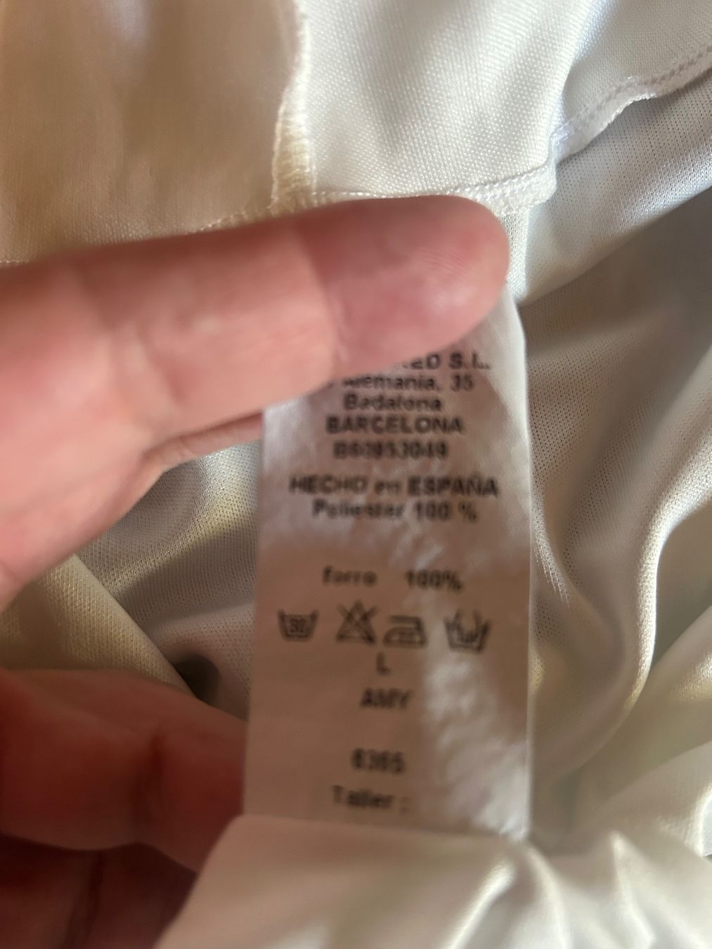 Robes: Censured robe d’été – D'occasion à Val-d'Illiez par Dombou 3