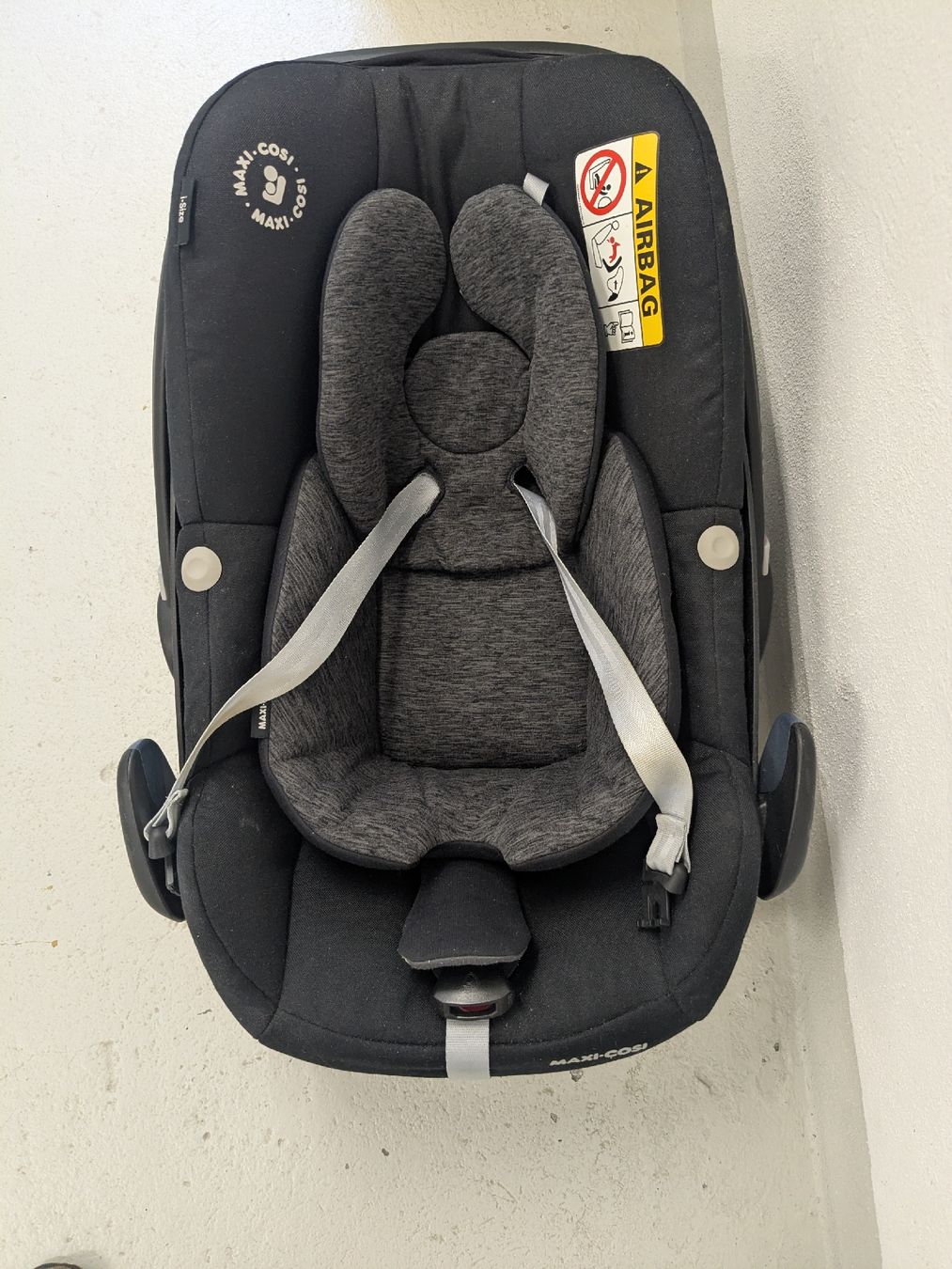 Maxi-Cosi Seggiolini per auto: Maxi Cosi Pebble – Usato da Zürich venduto da claudiafarmer