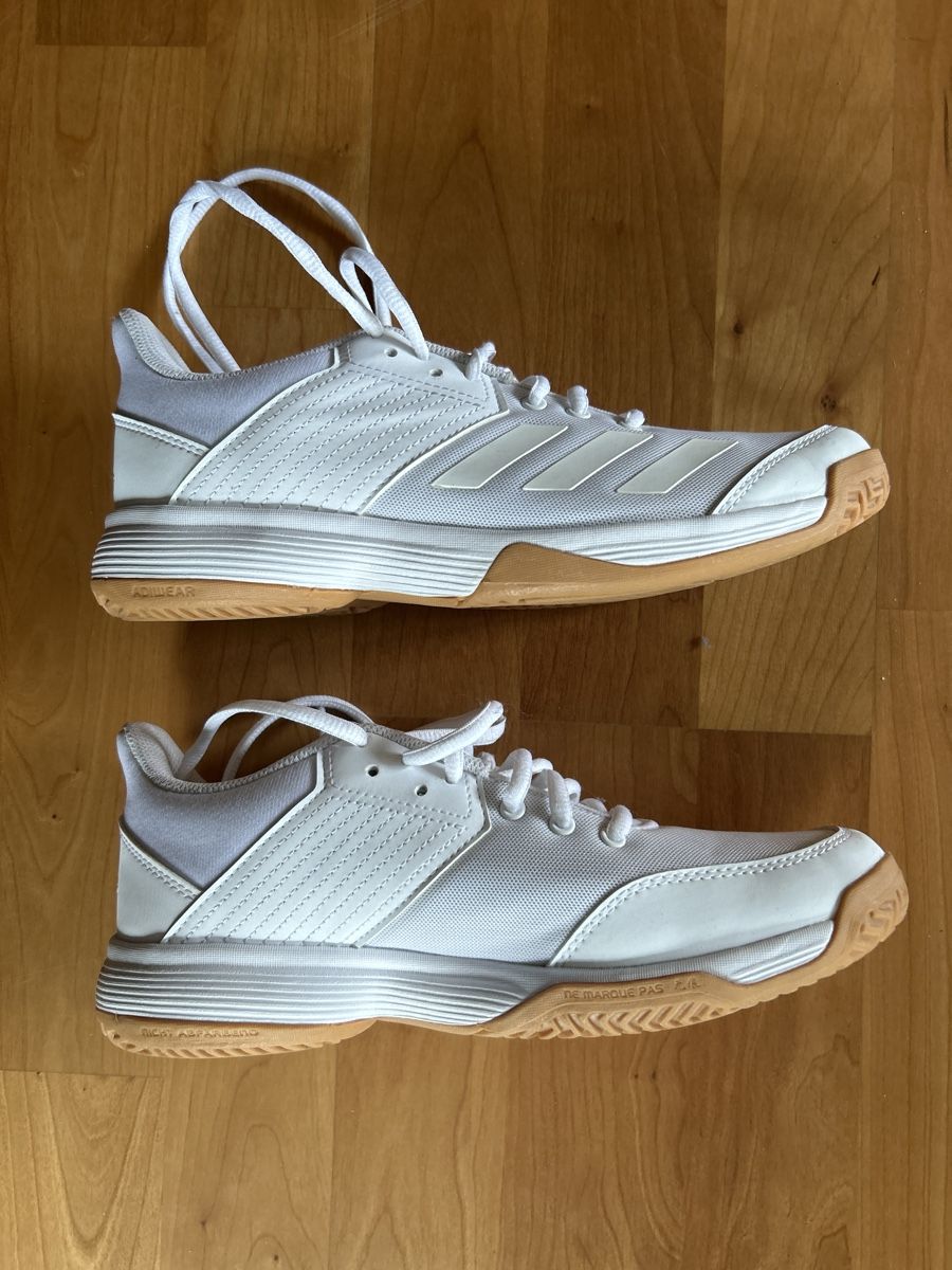 Adidas Scarpe da uomo: adidas Hallenturnschuh Gr.38 – Nuovo (secondo la descrizione) da Grabs venduto da Soswald1