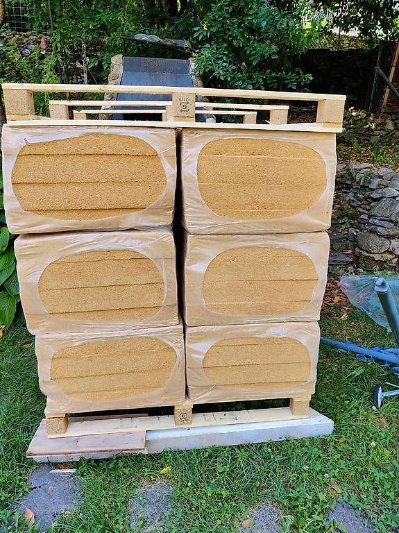 Sonstige Baumaterialien: Holzfaserdämmplatten Zwischensparrendämmung  – Gebraucht aus Regensdorf von jha_9vvr 2
