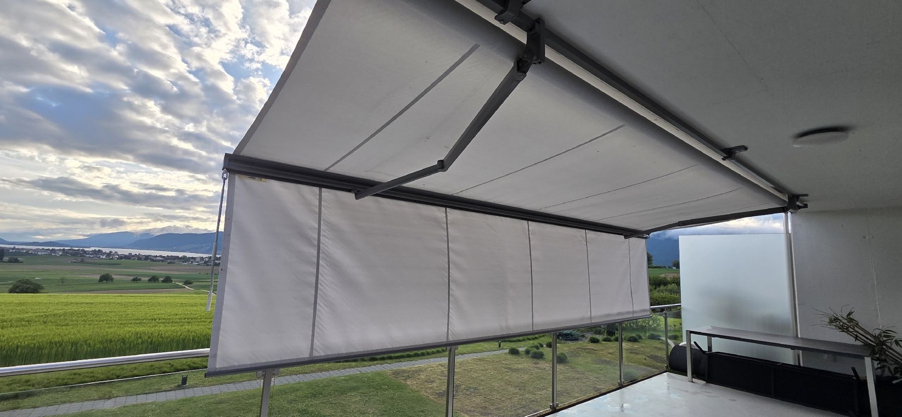 Stobag Marquises: Store Stobag 6m elektrisch – D'occasion à Biel/Bienne par Crozin 3