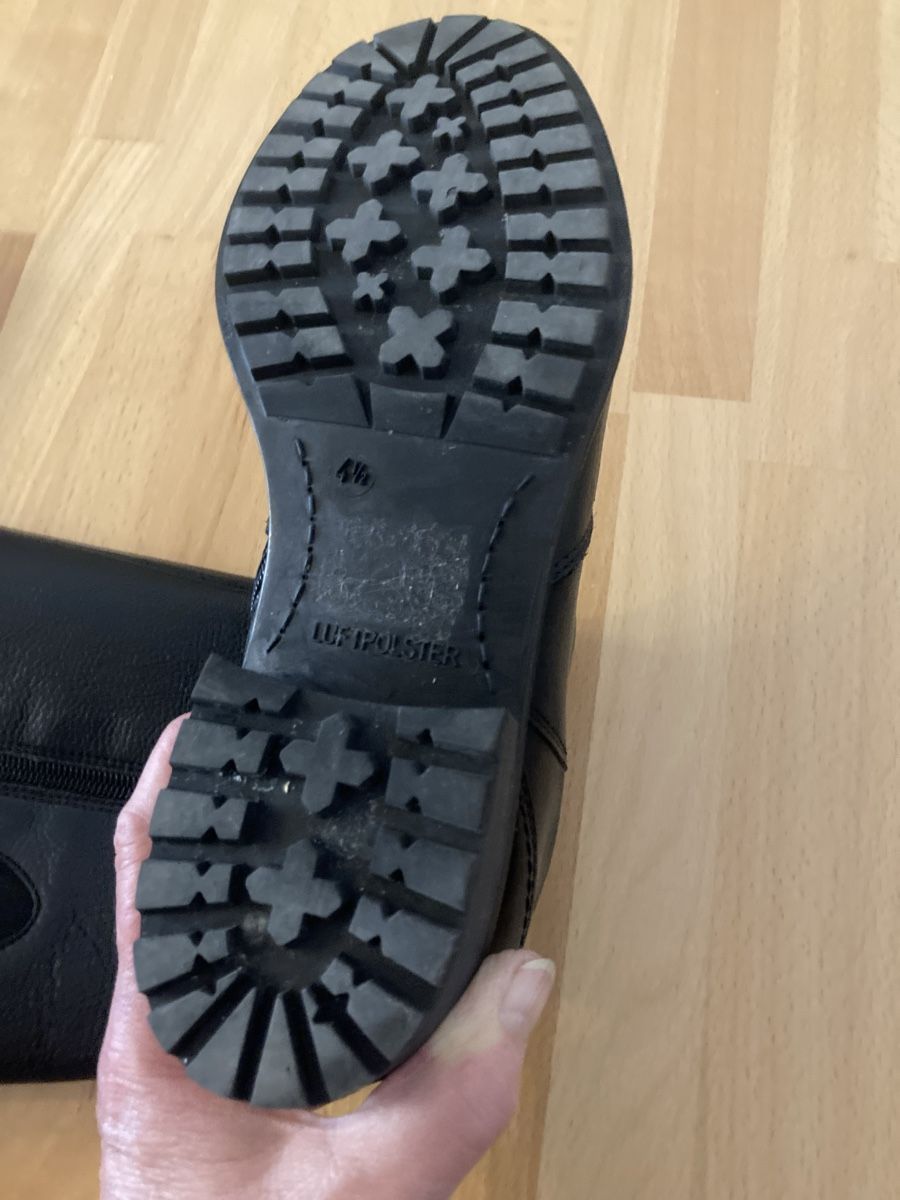 Scarpe da donna: Lederstiefel, Damen  – Usato da Fribourg venduto da ren_g8n9 3