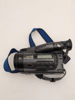 Sony Video Hi8 Handycam mit umfangreichem Zubehör