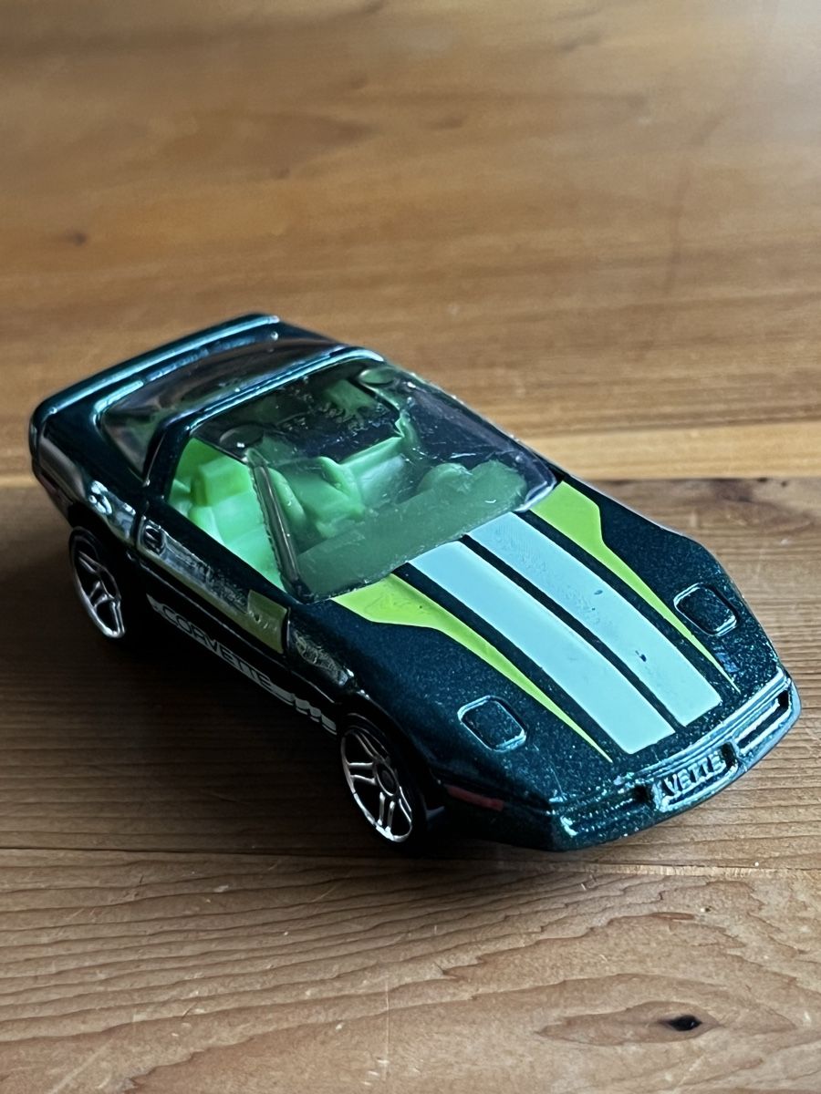 Hot Wheels Modellini d'auto: Chevrolet Corvette Coupé 1982 – Usato da Basel venduto da EdiEberle 2