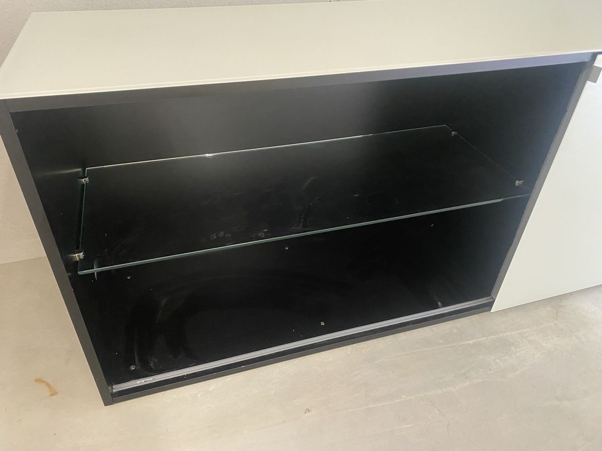 Cassettiere: Sideboard gross 226,5x47x74cm – Usato da Seewen SZ venduto da shaky01 6