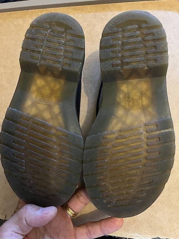 Schuhe für Jungen: Dr. Martens Grosse 31  – Gebraucht aus Chur von PineApplePen 2