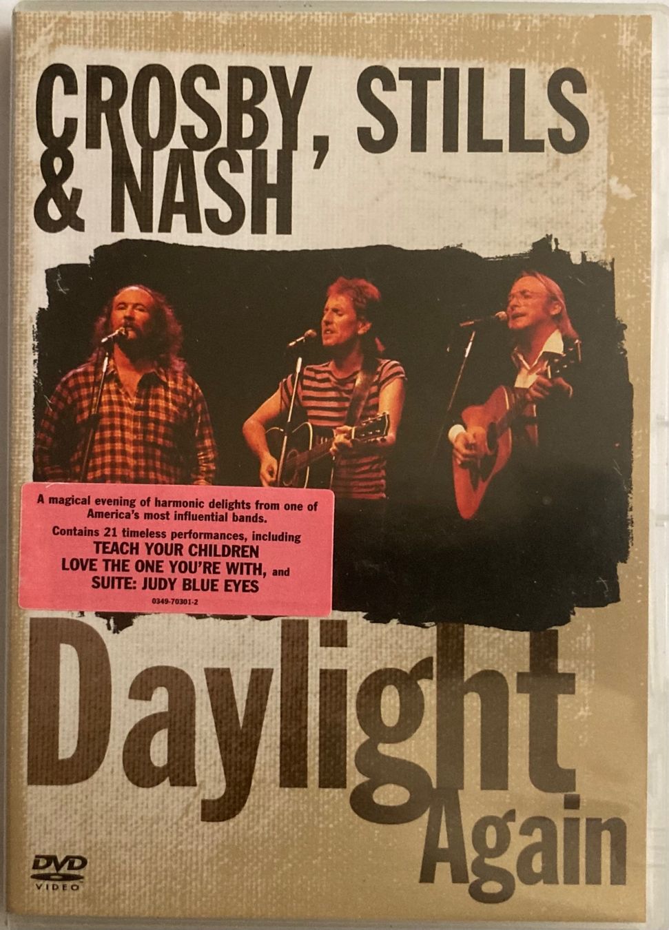 Tutti i DVDs: CROSBY, STILLS & NASH - DAYLIGHT AGAIN – Usato da Poliez-Pittet venduto da Newtown-Records