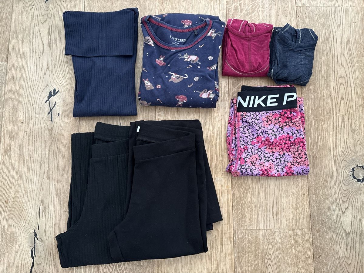 Lotti & Set di vestiti: Kleiderpaket Mädchen Grösse 152 7-teilig – Usato da Derendingen venduto da alexDe