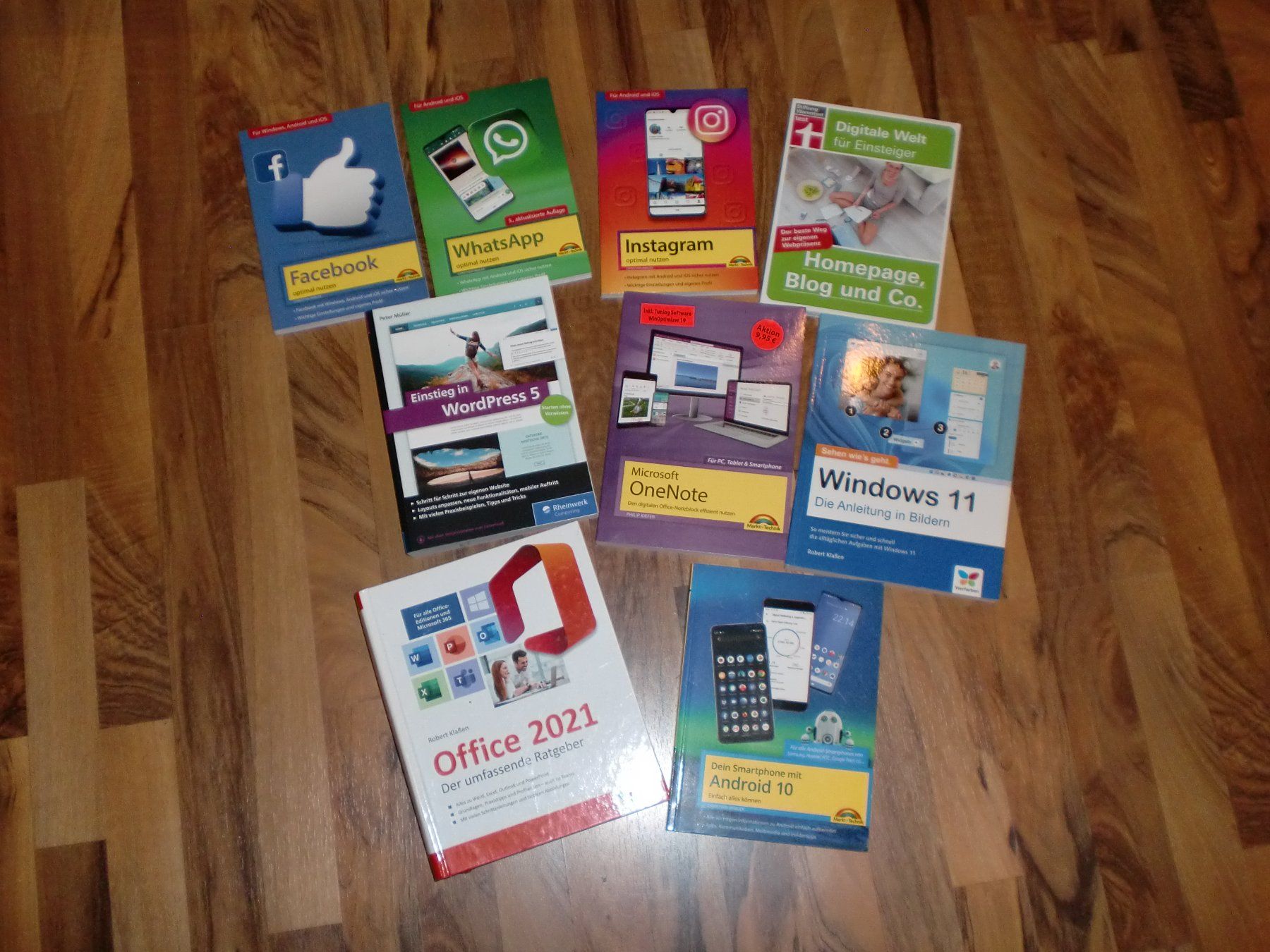 Libri: Bücherpacket: Digitales Arbeiten – Usato da Hohenrain venduto da backen