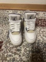 Jordan 4 metallic violette