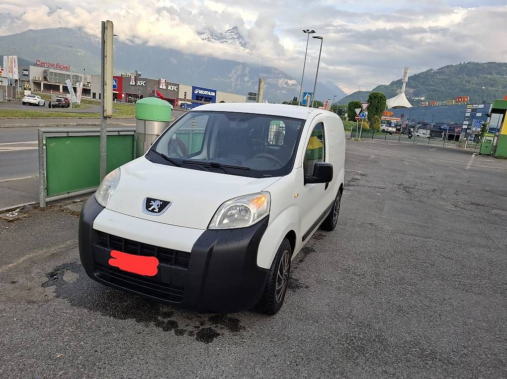 Veicoli commerciali:  Peugeot Bipper utilitaire – Usato da Collombey venduto da fsi_kz98 3