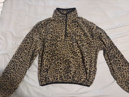 Cool pullover 
