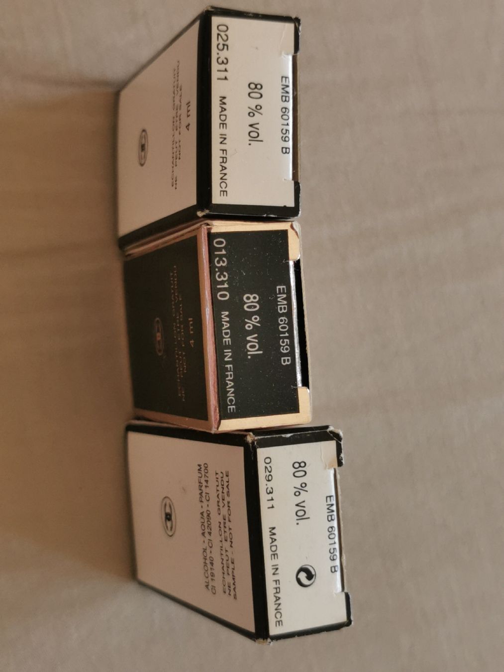 Chanel Profumi & Eau de Toilette: Chanel drei EdP 4 ml. N5, Coco, N19. – Nuovo e nell'imballaggio originale da Schlieren venduto da vlalif 2