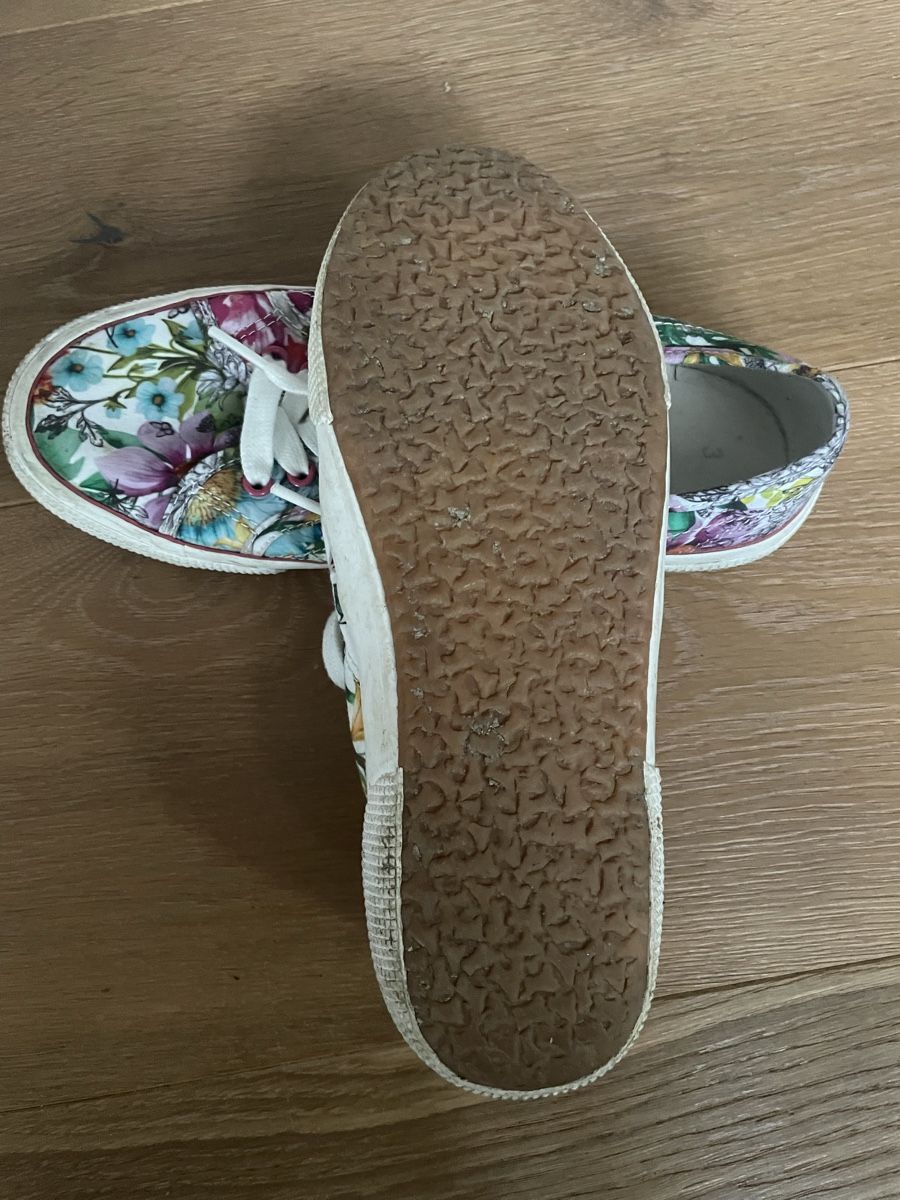 Next Scarpe per ragazze: Sommerschuhe – Usato da Aarwangen venduto da erd_ngx8 2
