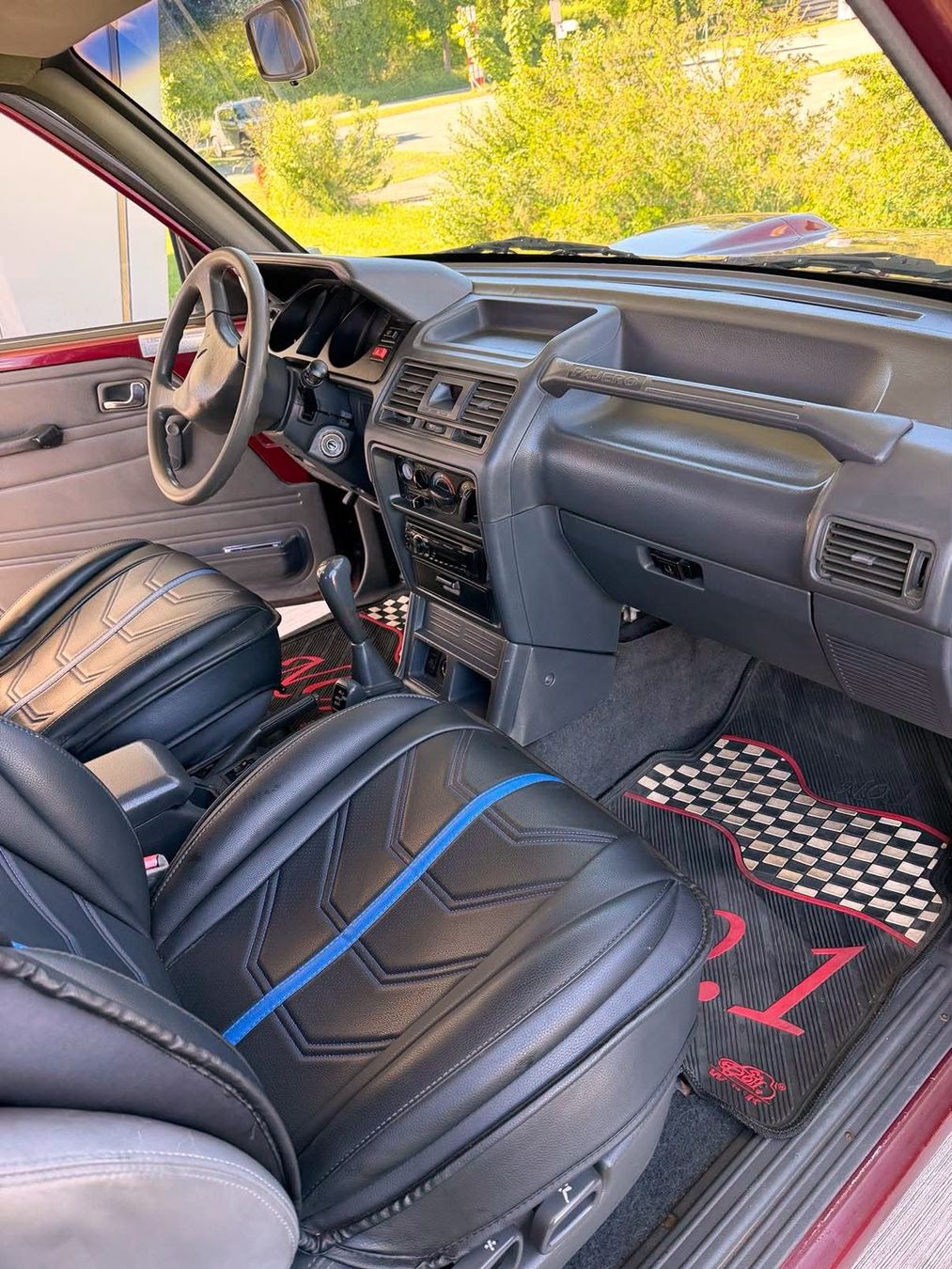 Mitsubishi Automobili: Mitsubishi Pajero 2.8 TDI – Usato da Ostermundigen venduto da Dominusfilth 4