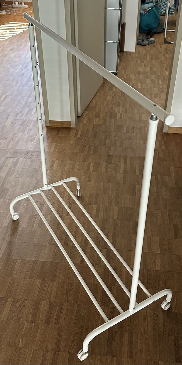 Ikea Guardaroba: Ikea Kleiderstange Riggs  – Usato da Basel venduto da lus_nnk8