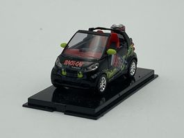 Busch 46170-137 1:87 Smart Fortwo Cabrio Race Cat